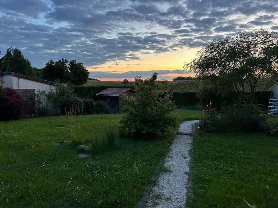 Un Havre De Paix Au Perigord Villa Anlhiac Exterior foto